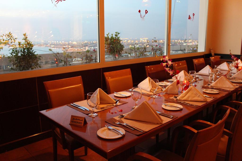 Al Diar Capital Hotel Abu Dhabi Bagian luar foto